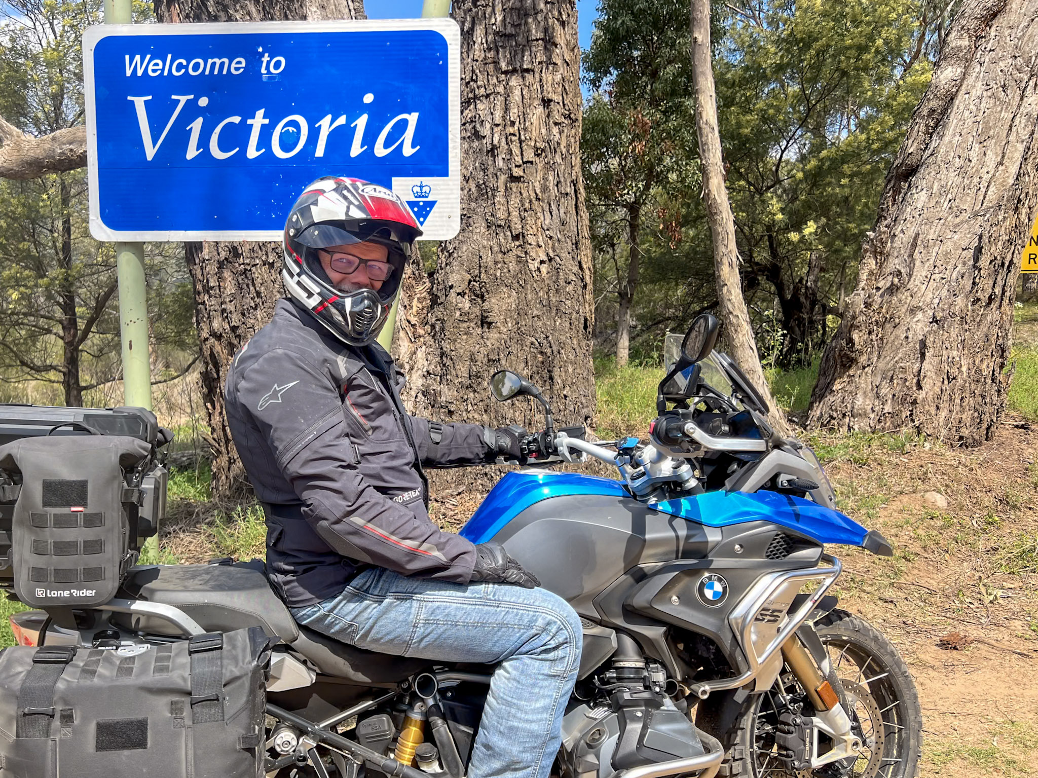 Mexican crossing the border